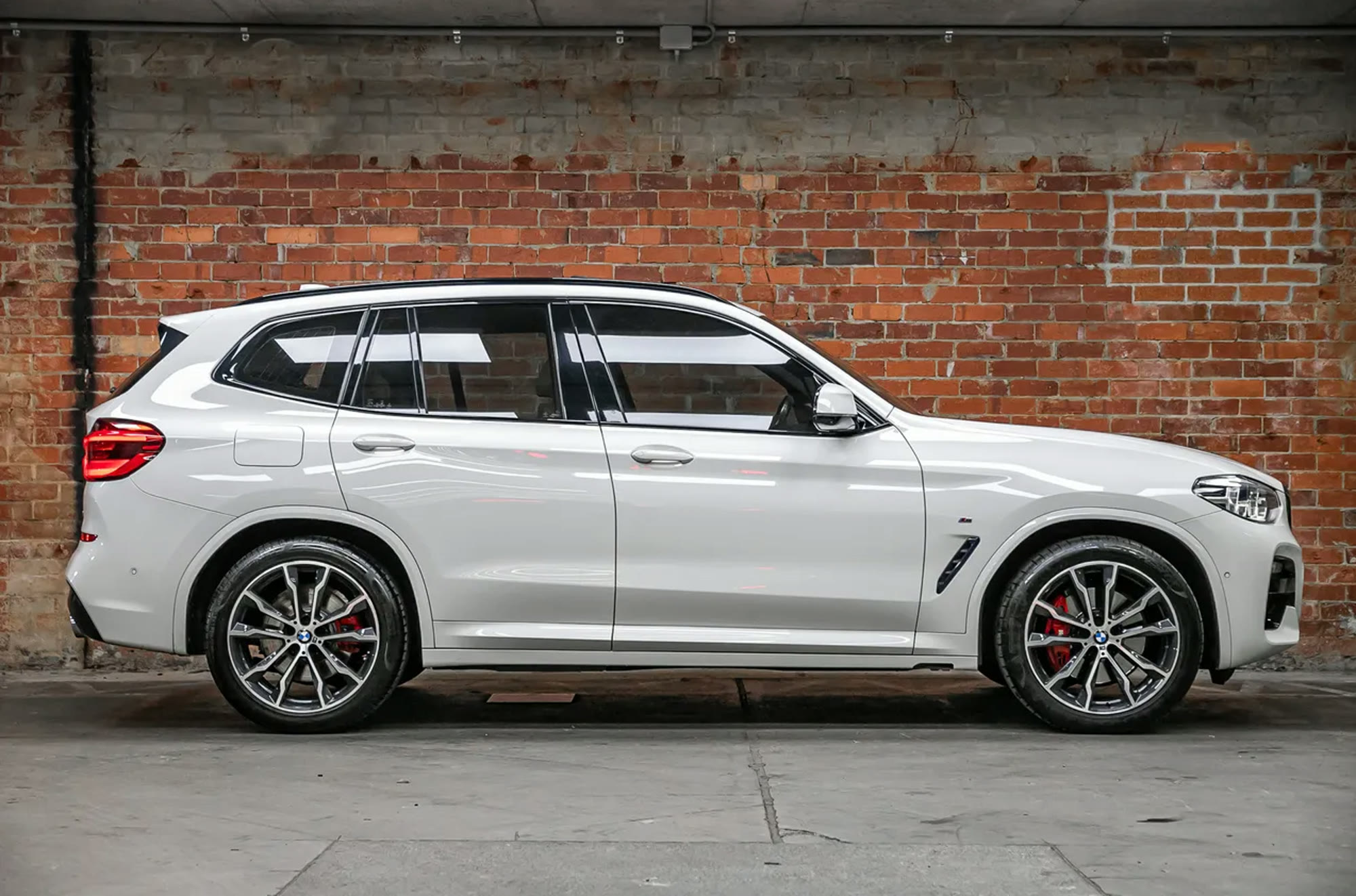 2021 BMW X3 xDrive30i detail photo 3
