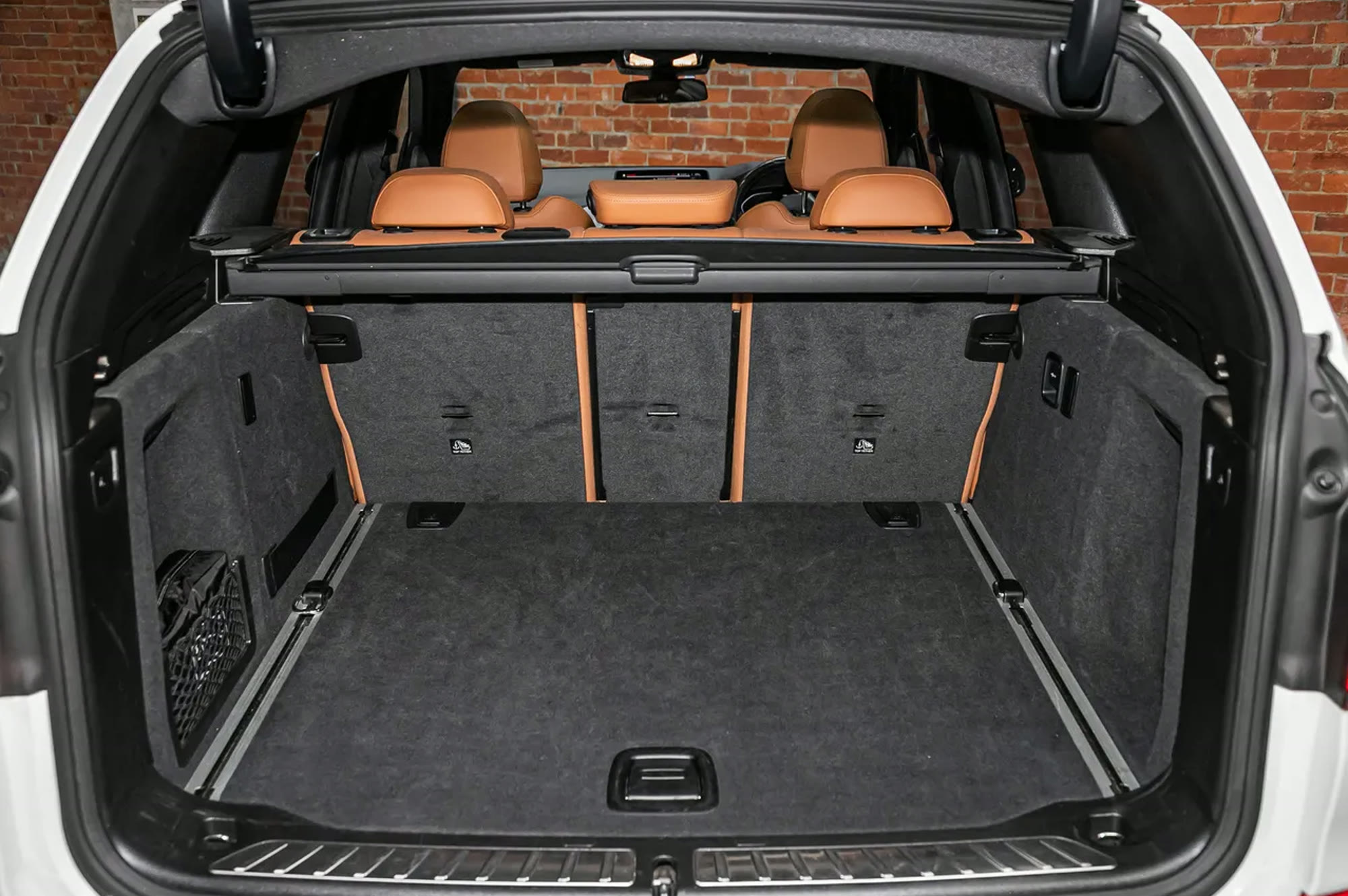 2021 BMW X3 xDrive30i detail photo 6