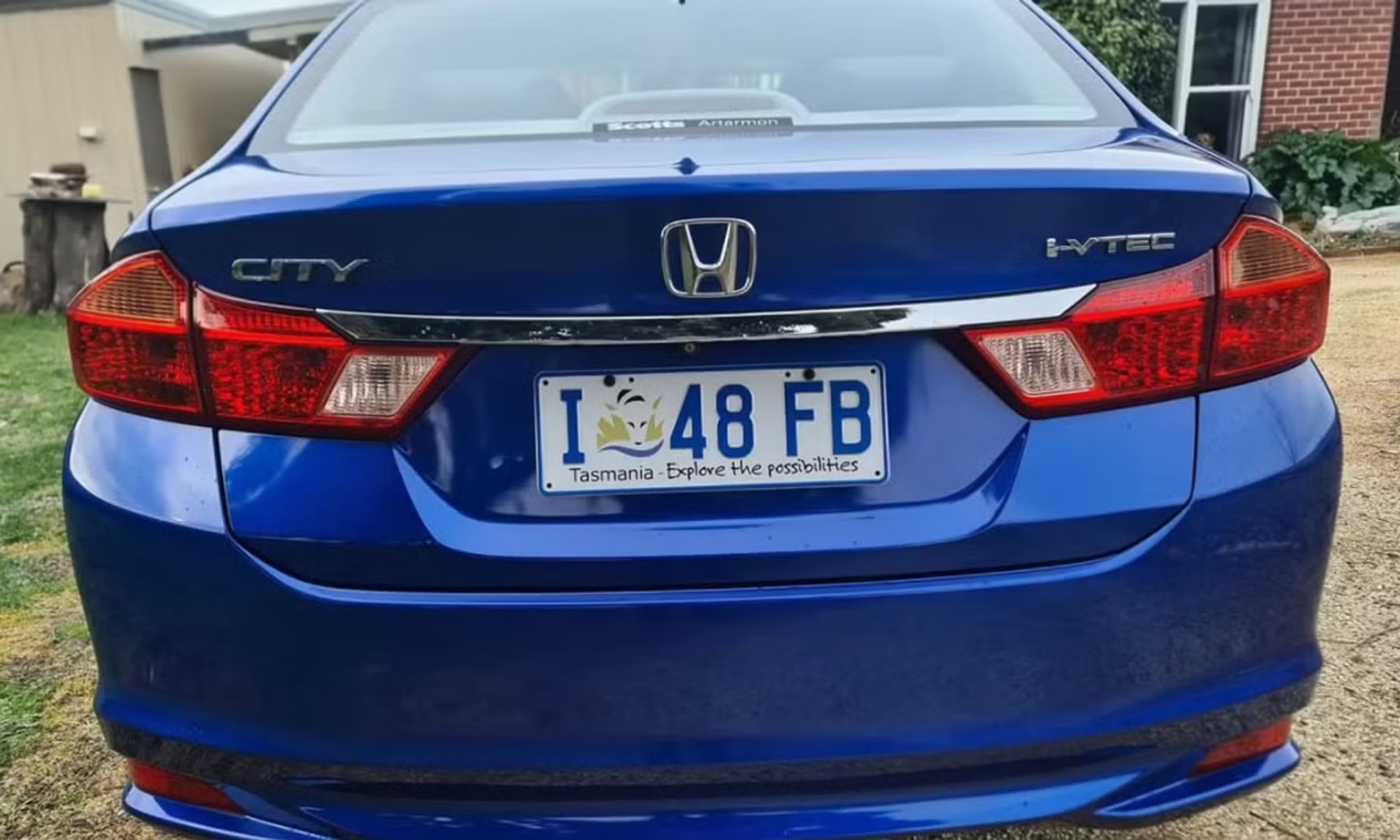 2015 Honda City VTi detail photo 6