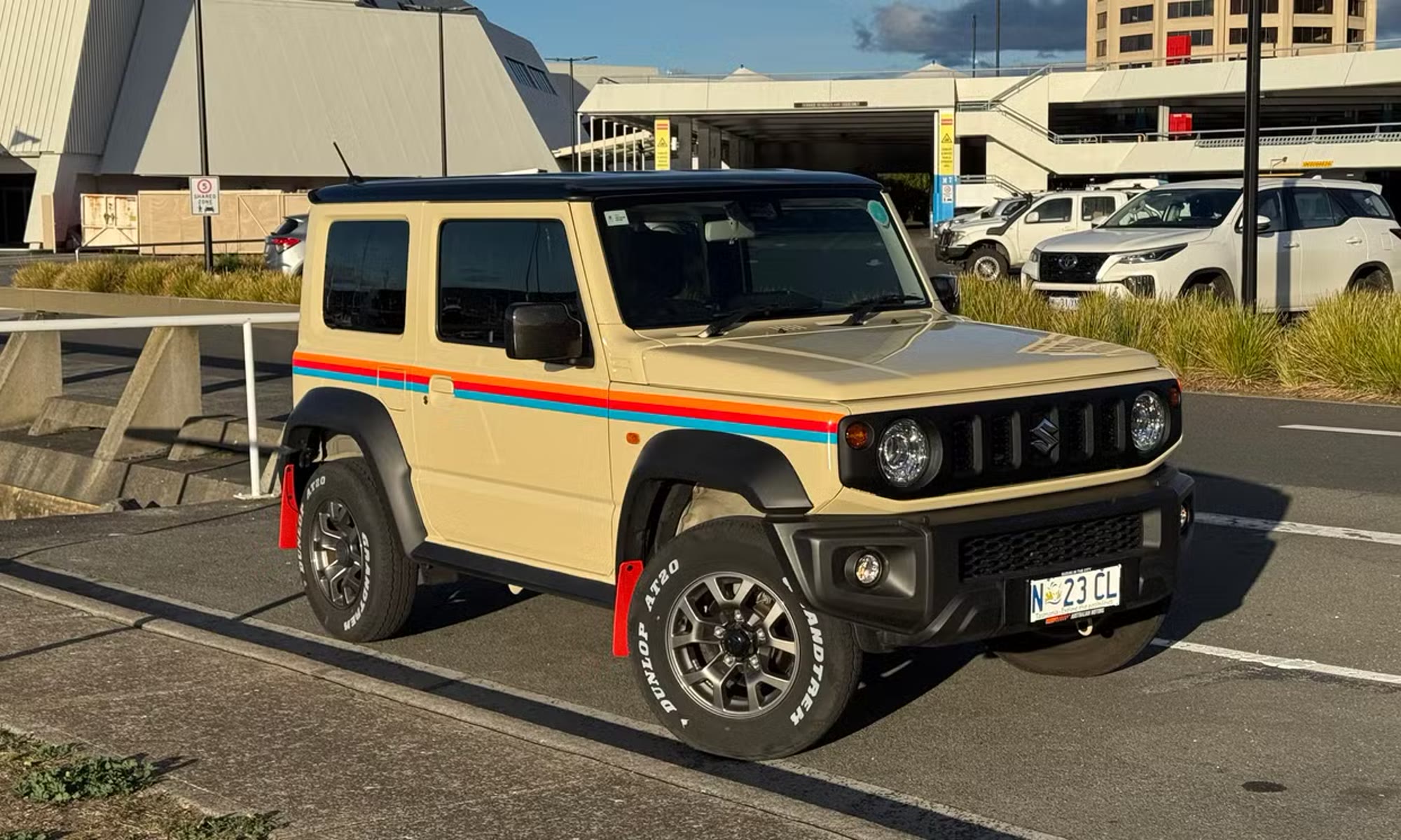 2022 Suzuki Jimny GLX detail photo 3